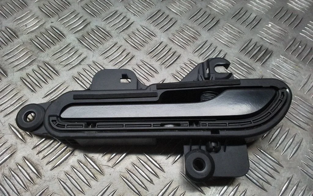 Front door exterior handle – Tesla Model Y (2020-)