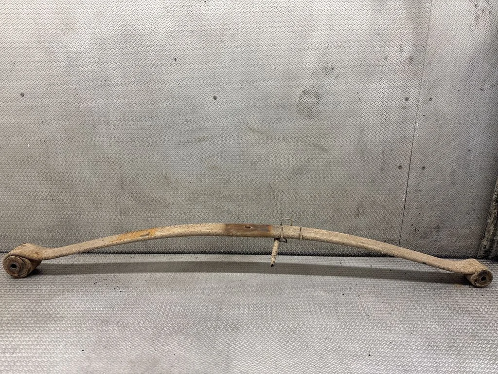 Front leaf spring
