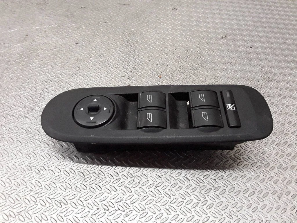 Elektriaknate lüliti 6M2T14A132AE