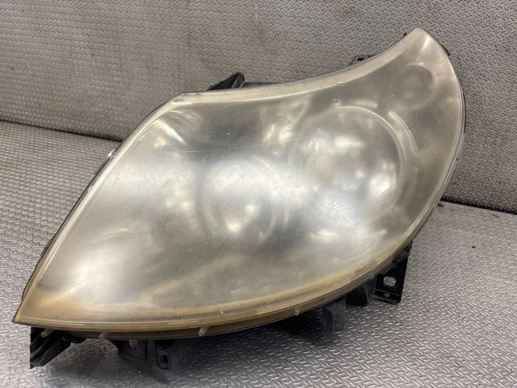 Headlight/headlamp 12718