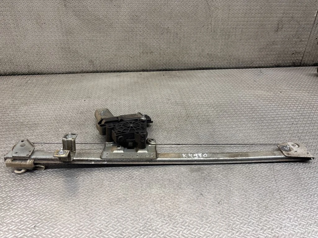 Front door window regulator with motor – front left