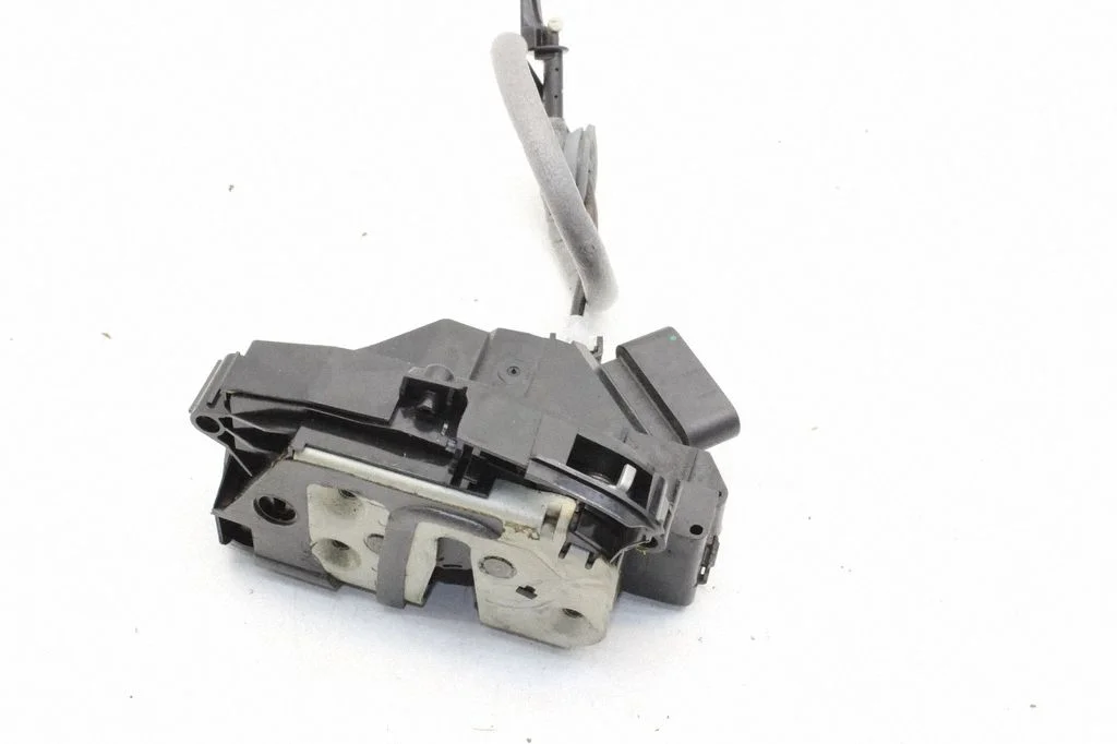 Rear door lock – Volvo V60 (2013-2018)