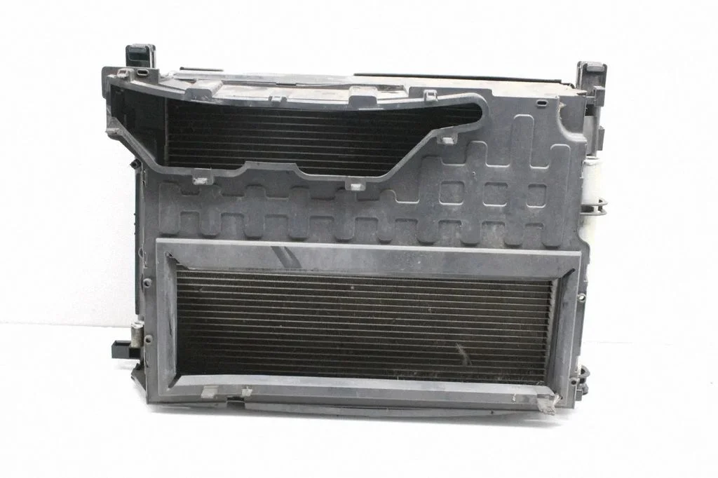 Radiatoru komplekts – Renault Captur (2013-2020)