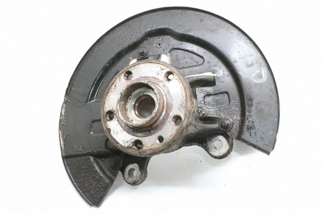 Front wheel hub – Volvo V60 (2013-2018)