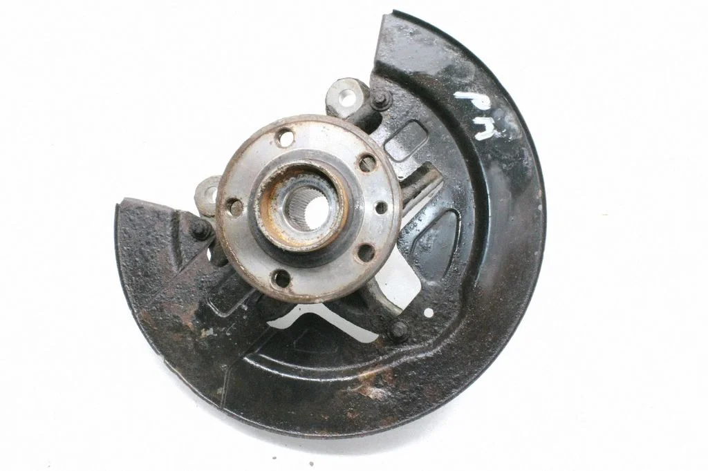 Front wheel hub – Volvo V60 (2013-2018)
