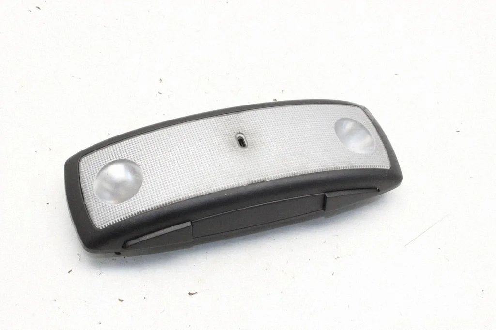 Front seat light – Volvo V60 (2013-2018)