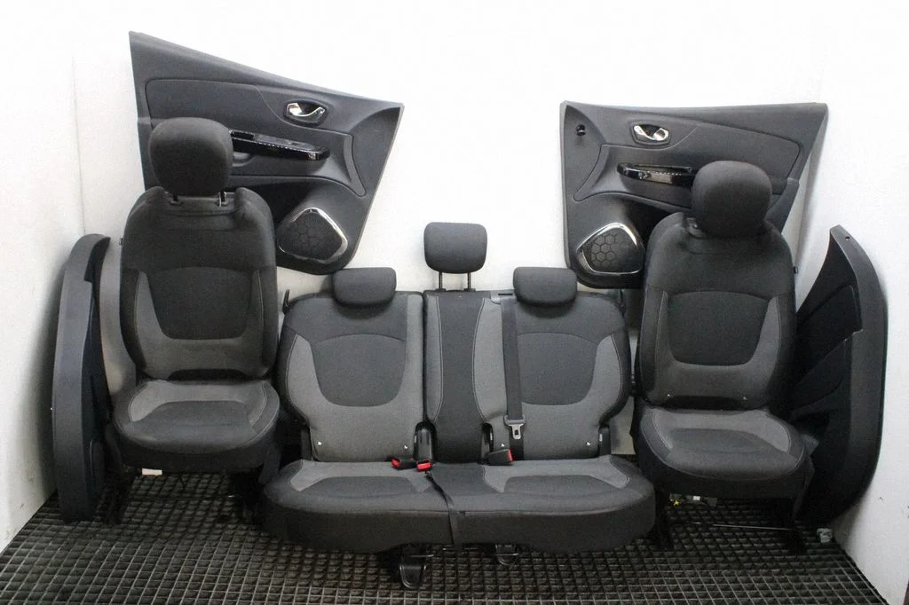 Interior set – Renault Captur (2013-2020)