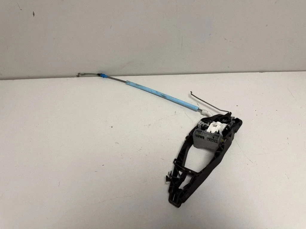 Klamka wewnętrzna drzwi przednich – BMW Seria 5 G30 G31 G38 (2016-)