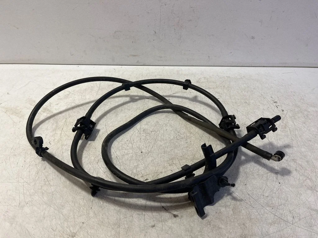 Windshield washer spray nozzle – Mercedes-Benz B-Class W247 (2018-)