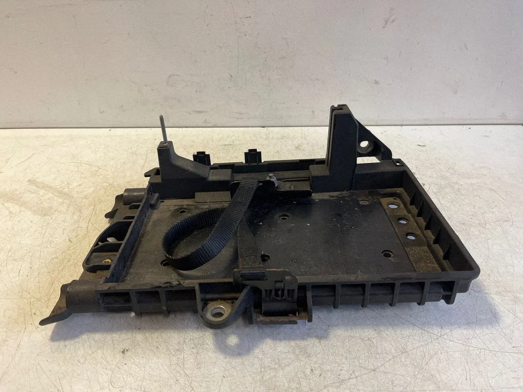 Battery tray – Mercedes-Benz B-Class W247 (2018-)