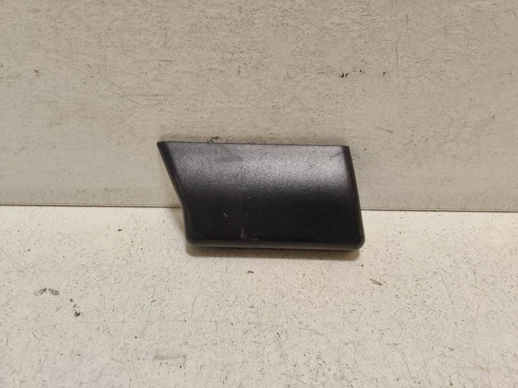 (B) Pillar trim (exterior) – Audi A4 S4 B6 8E 8H (2001-2005)