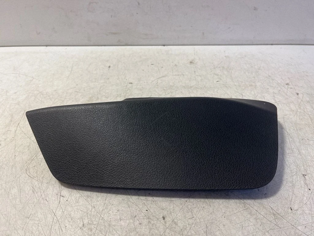 Pozostałe części wnętrza – Mercedes-Benz Klasa B W247 (2018-)