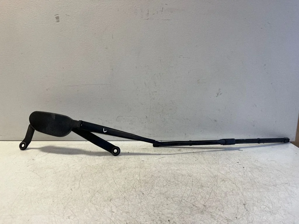 Ramię wycieraczki przedniej – Mercedes-Benz Klasa B W247 (2018-)