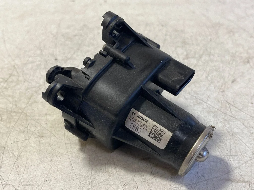 Intake manifold valve actuator/motor – Mercedes-Benz B-Class W247 (2018-)