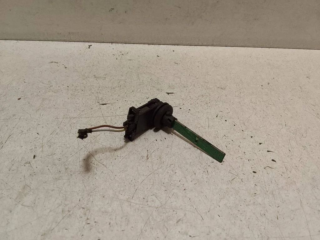 Interior temperature sensor – Audi A4 S4 B6 8E 8H (2001-2005)