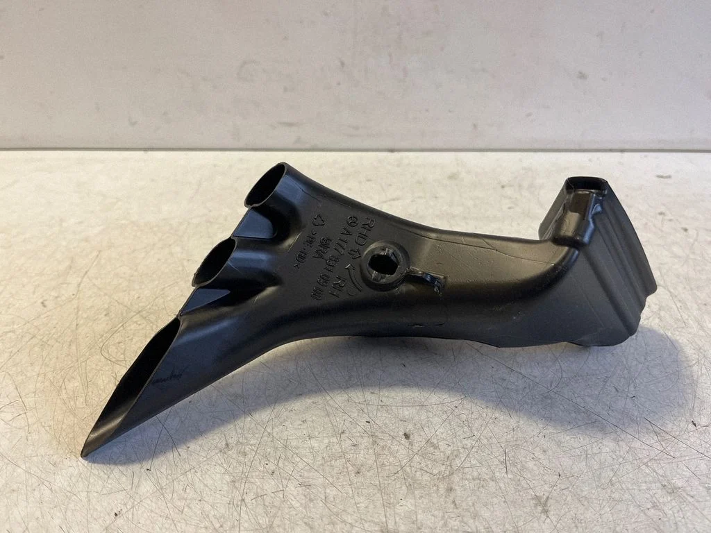 Cabin air duct channel – Mercedes-Benz B-Class W247 (2018-)