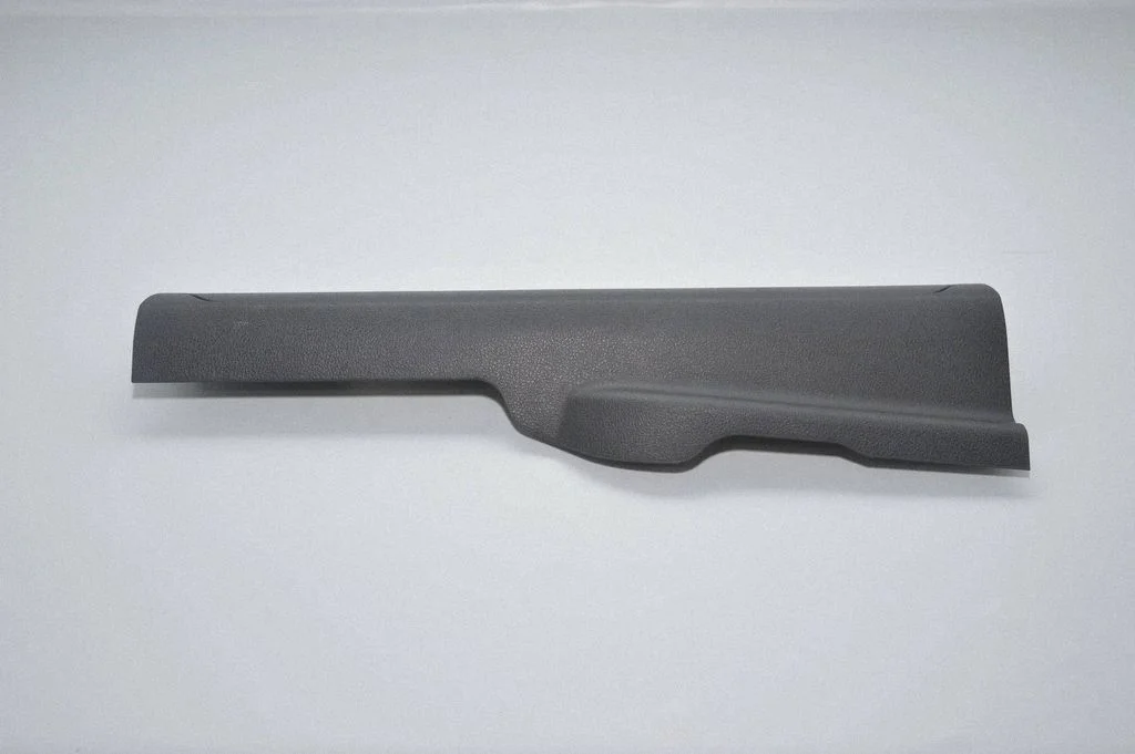 Front sill trim cover – BMW 7 Series F01 F02 F03 F04 (2008-2016)