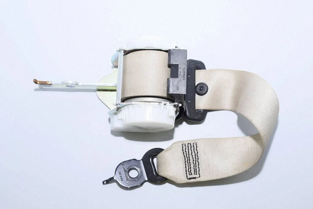 Rear seatbelt – BMW 5 Series F10 F11 (2009-2016)