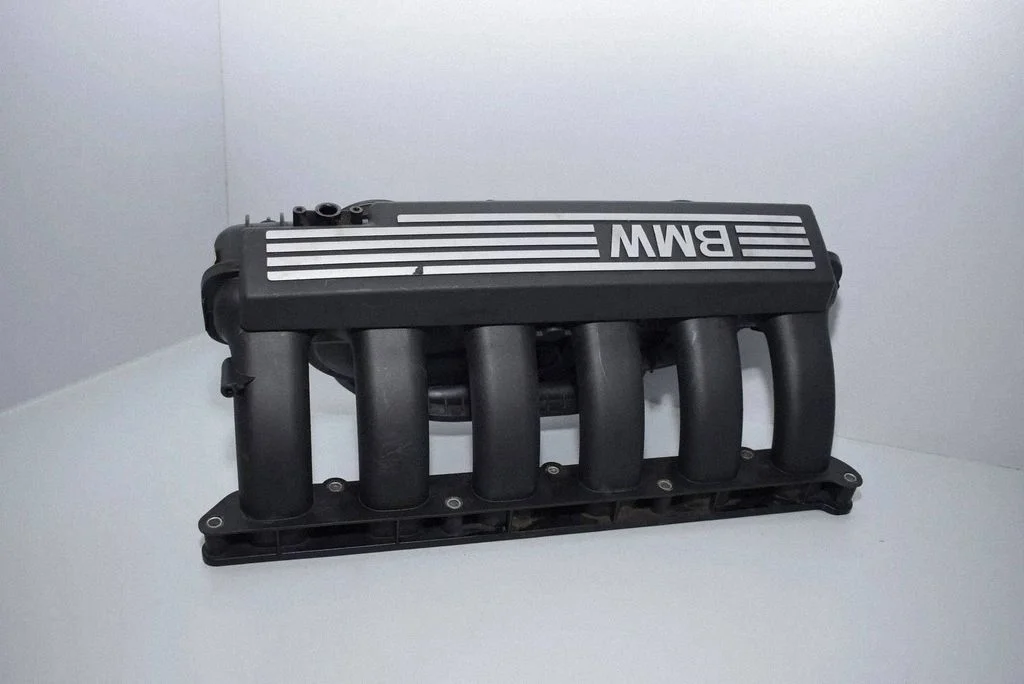Sisselaskekollektor – BMW 5-seeria E60 E61 (2004-2010)