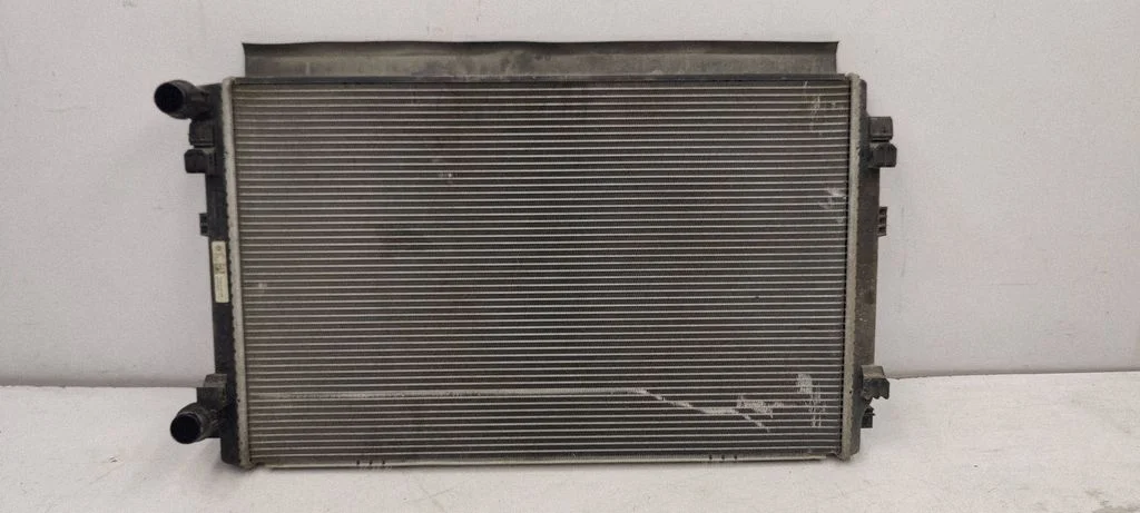 Jahutusvedeliku radiaator – Skoda Octavia Mk3 (5E) (2013-2019)