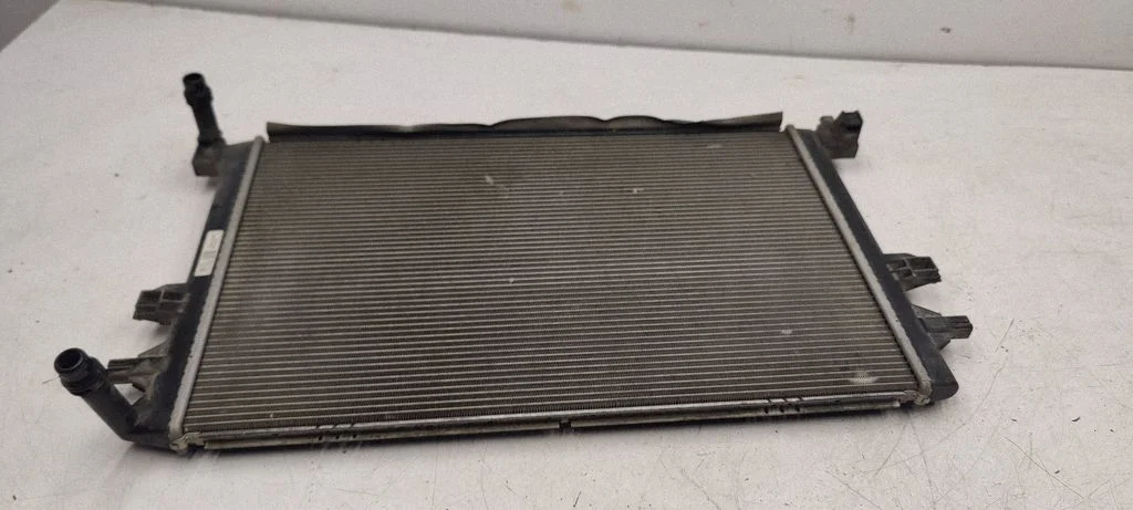 Jahutusvedeliku radiaator – Skoda Octavia Mk3 (5E) (2013-2019)