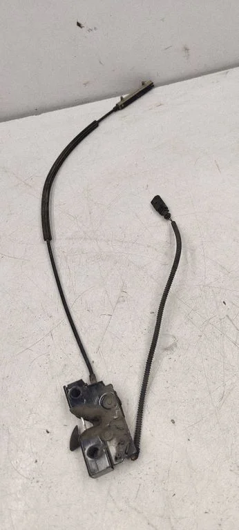 Engine bonnet/hood lock/catch – Skoda Superb B8 (3V) (2015-2024)