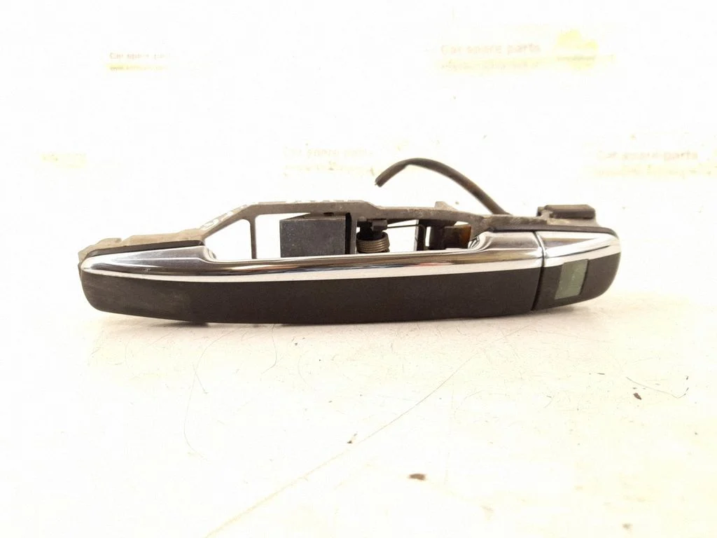 Front door exterior handle 2027600970 – Mercedes-Benz C-Class AMG W202 (1993-2000)