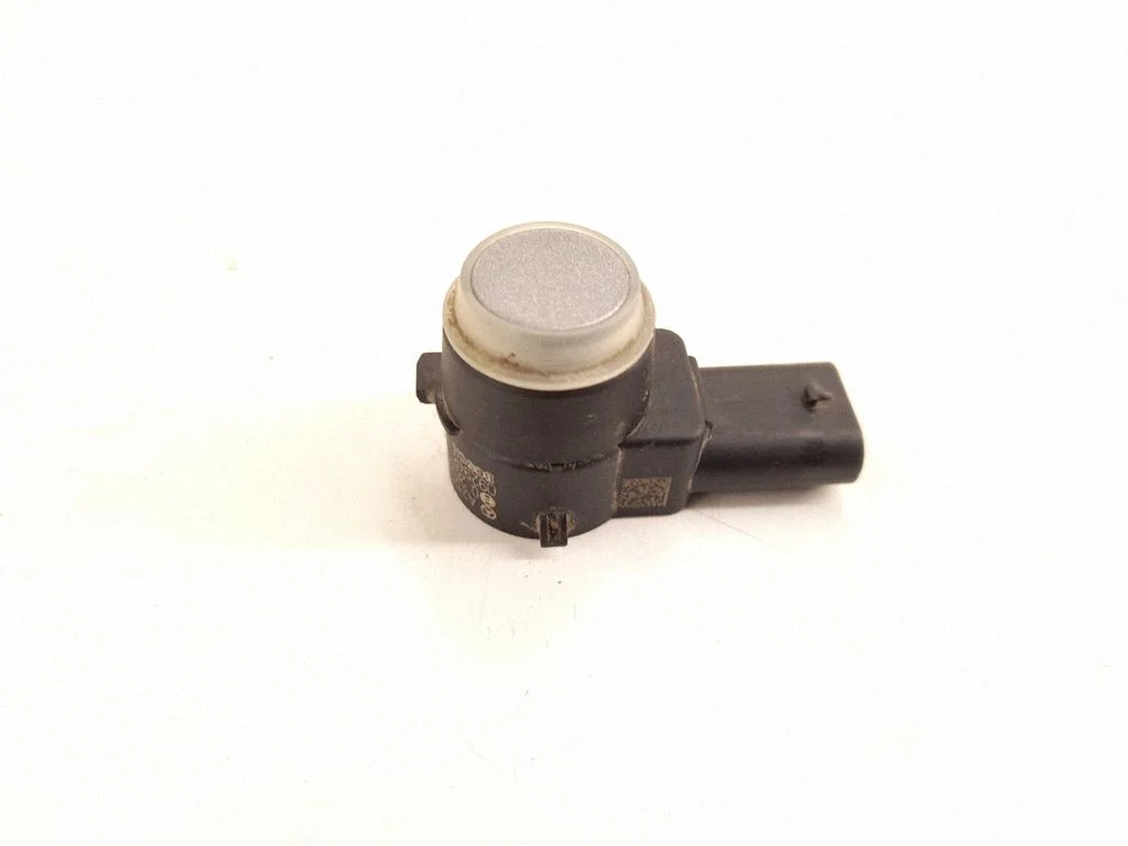 Parking PDC sensor 2125420018 – Mercedes-Benz C-Class AMG W204 (2007-2014)