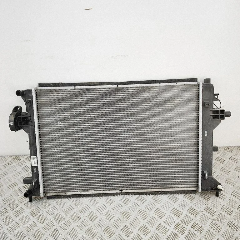 Coolant radiator – KIA Niro (2016-2022)