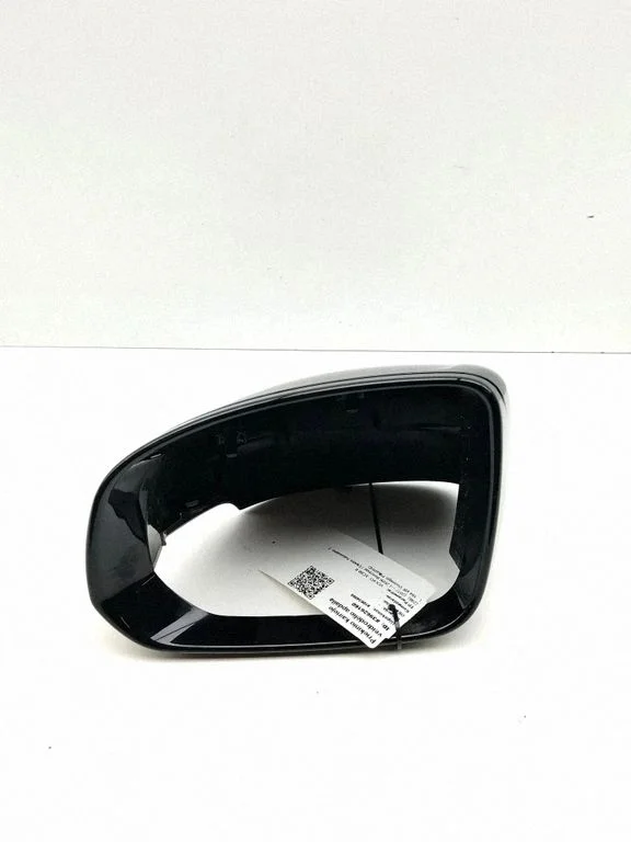 Plastic wing mirror trim cover – Volvo XC60 (2017-)