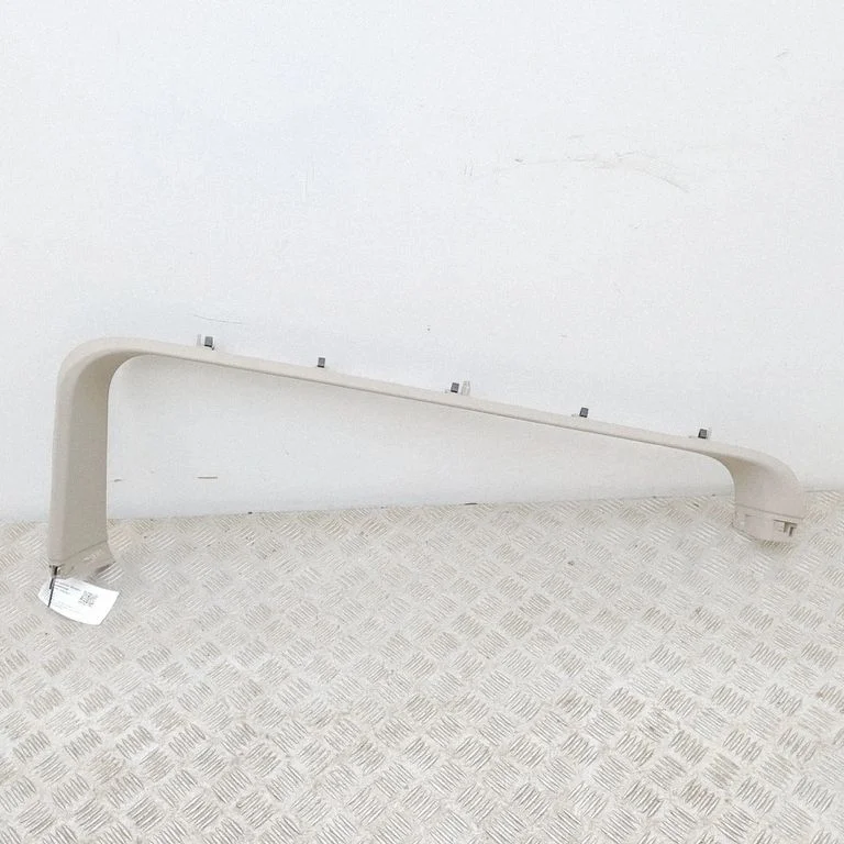 Rear door card panel trim – Volkswagen Multivan T7 (2021-)