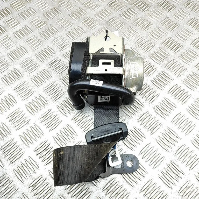 Rear seatbelt – Mercedes-Benz CLA-Class C118 X118 (2019-)
