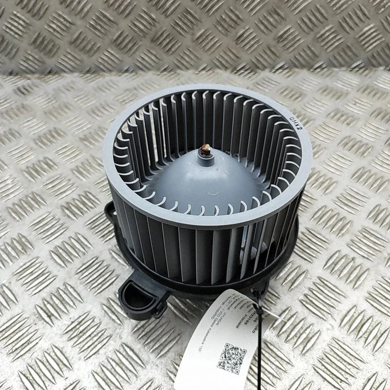 Krāsniņas ventilators/pūtējs – Hyundai Kona I (2017-2023)