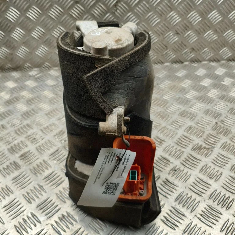 Air conditioning (A/C) compressor (pump) 173418300A