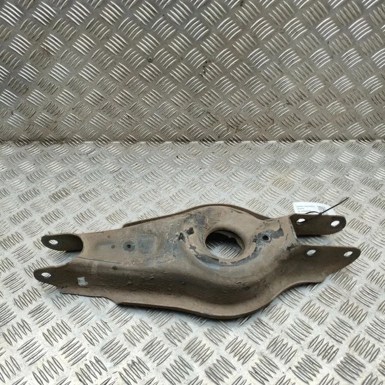 Rear upper control arm/wishbone 104445100F