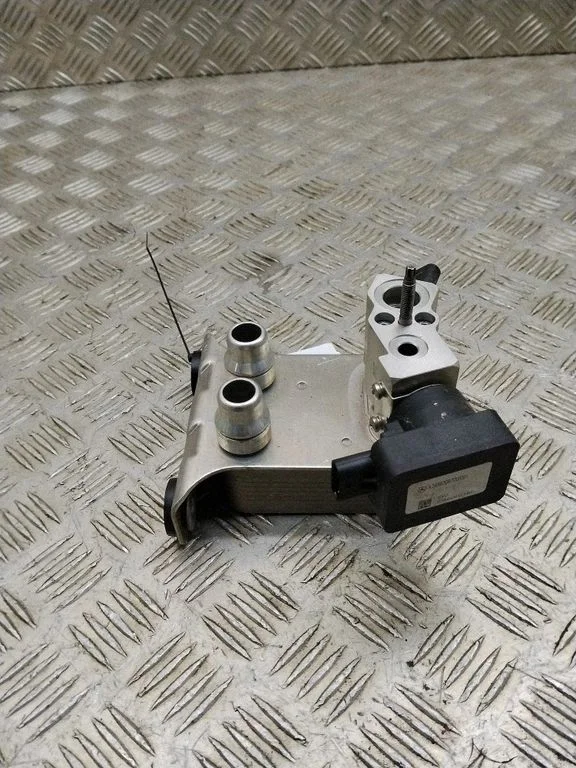 Air conditioning (A/C) expansion valve A2438308500