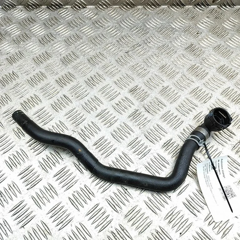 Engine coolant pipe/hose 32441785