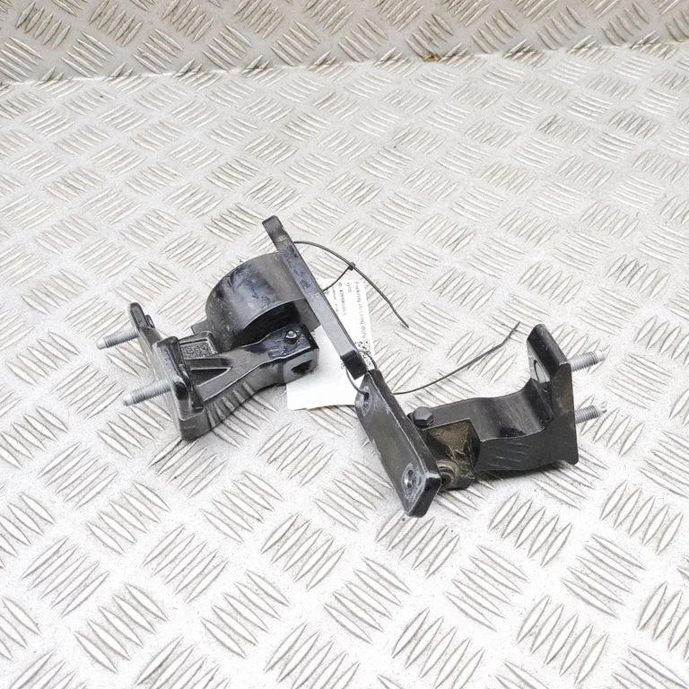 Front door hinges set – Mercedes-Benz GLC-Class C253 (2016-)