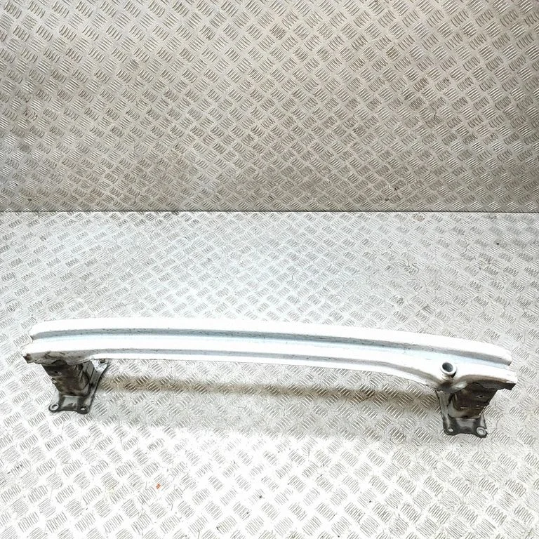 Rear bumper cross member 575807305B