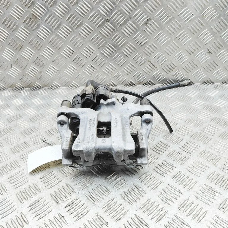 Rear brake caliper – Mazda CX-30 (2019-)