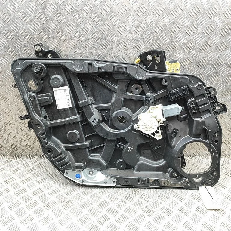 Front door electric window regulator – Mercedes-Benz CLA-Class C118 X118 (2019-)