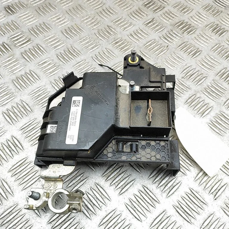 Positive wiring loom – Mercedes-Benz CLA-Class C118 X118 (2019-)