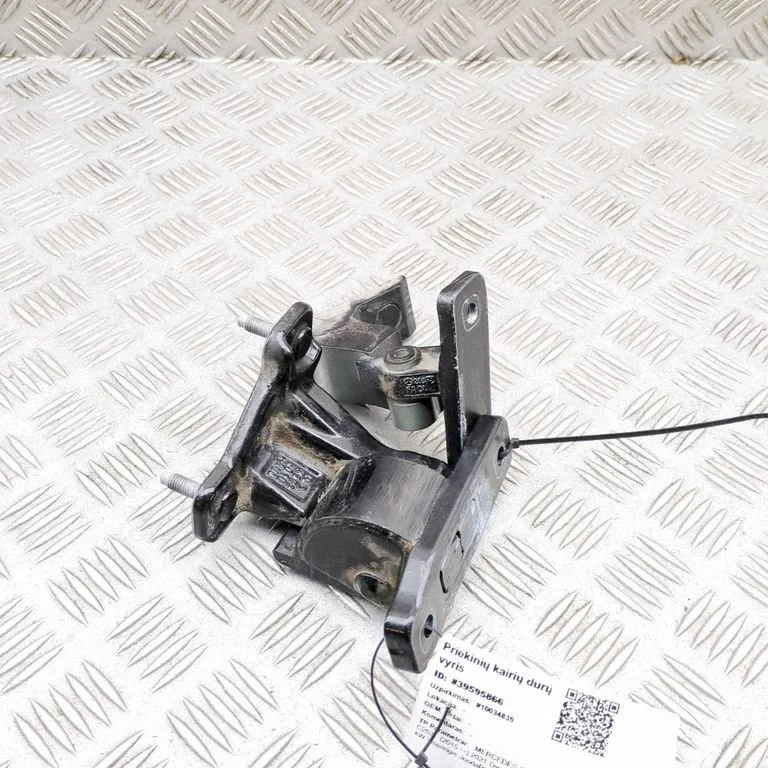 Front door hinges set – Mercedes-Benz GLC-Class C253 (2016-)