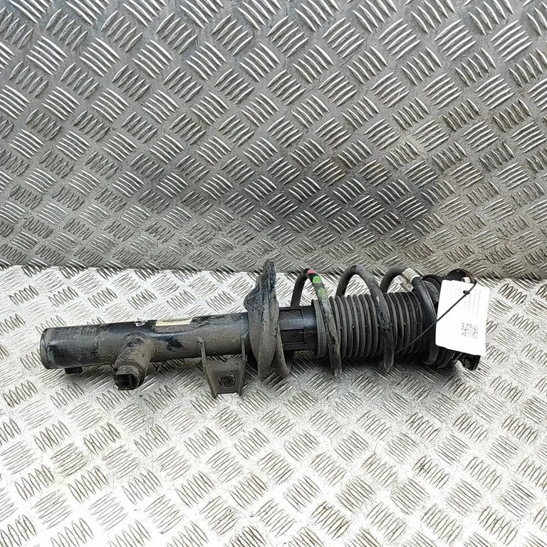 Front shock absorber/damper 5Q0413032F