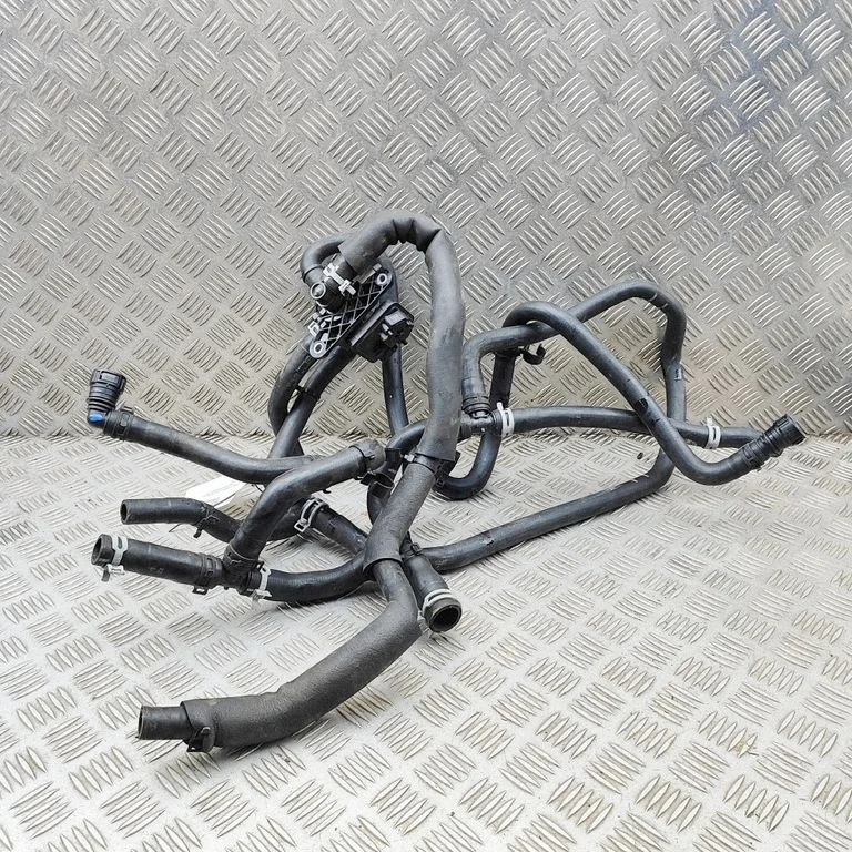 Motora dzesēšanas caurule (-es)/šļūtene (-es) – Ford Tourneo Custom (2012-)