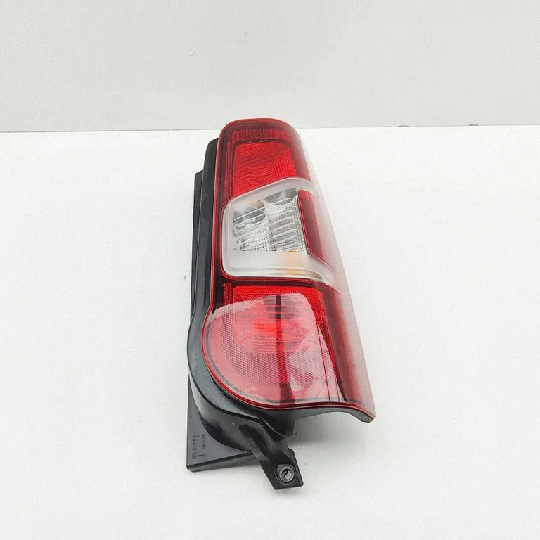 Rear/tail lights – Peugeot Partner III (2018-)
