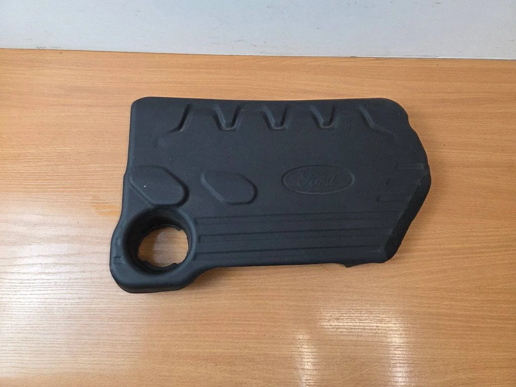 Engine cover (trim) – Ford Focus (2018-)