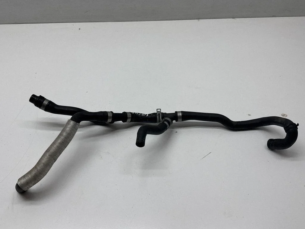 Mootori jahutusvedeliku toru / voolik – Volvo S60 (2018-)