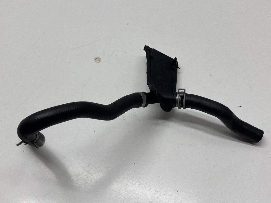 Mootori jahutusvedeliku toru / voolik – Volvo S60 (2018-)