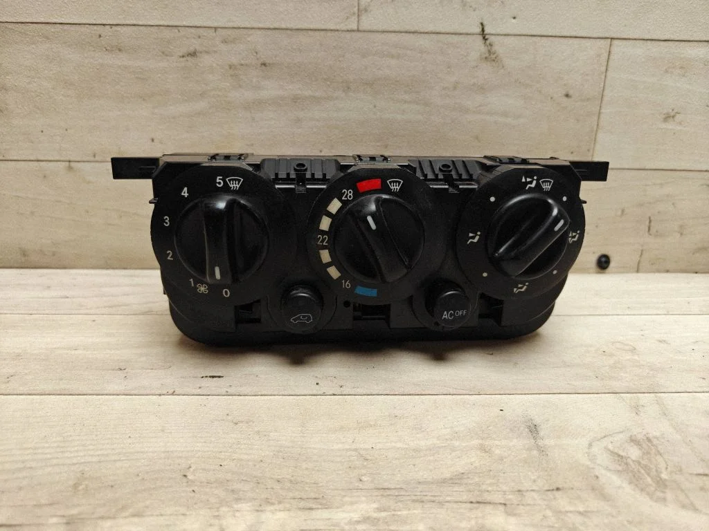 Climate control unit – Mercedes-Benz A-Class W168 (1997-2004)